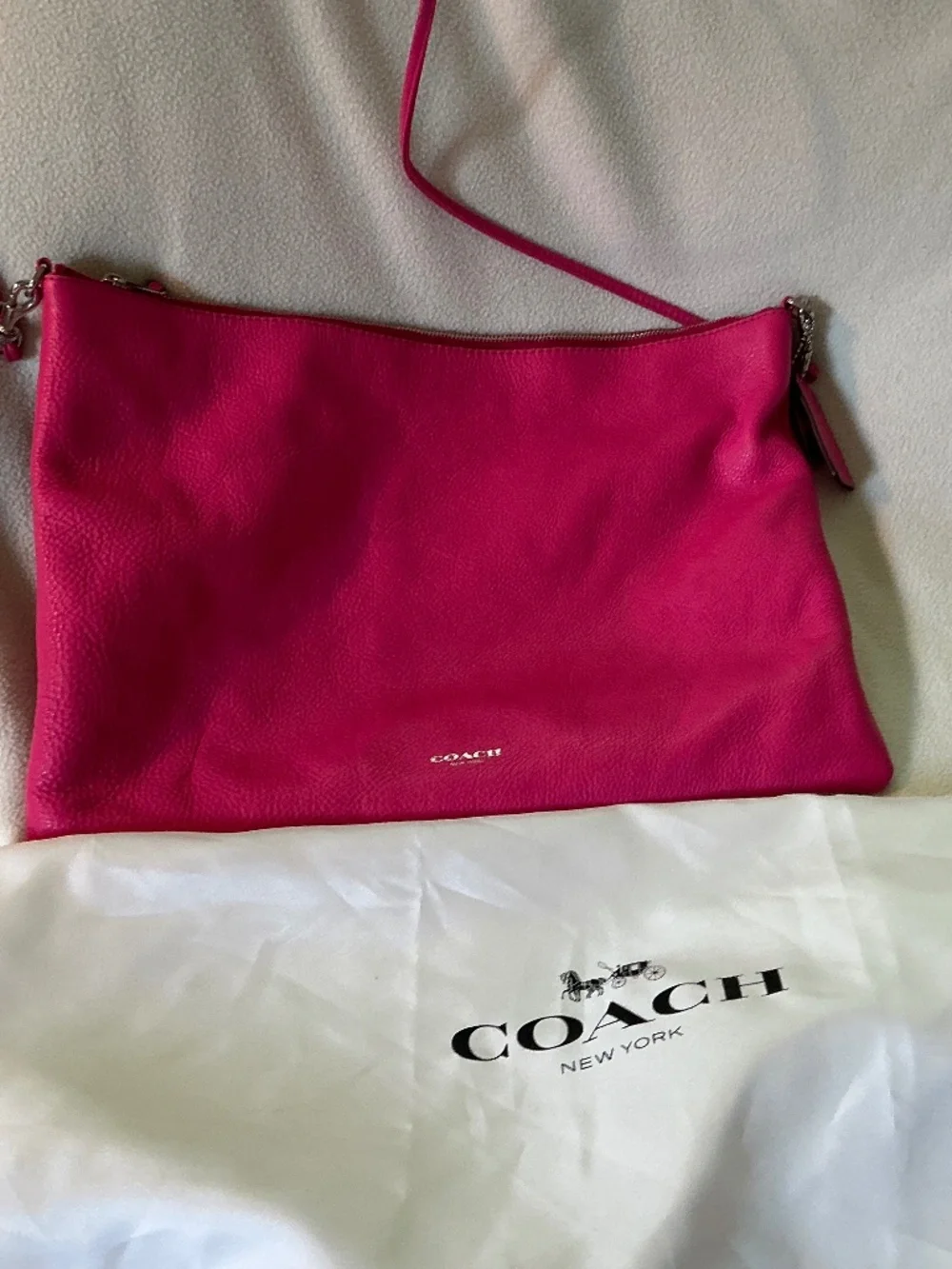 Coach Bleeker Daily shoulder bag Vibrant Fuchsia pink pebble shoulder bag