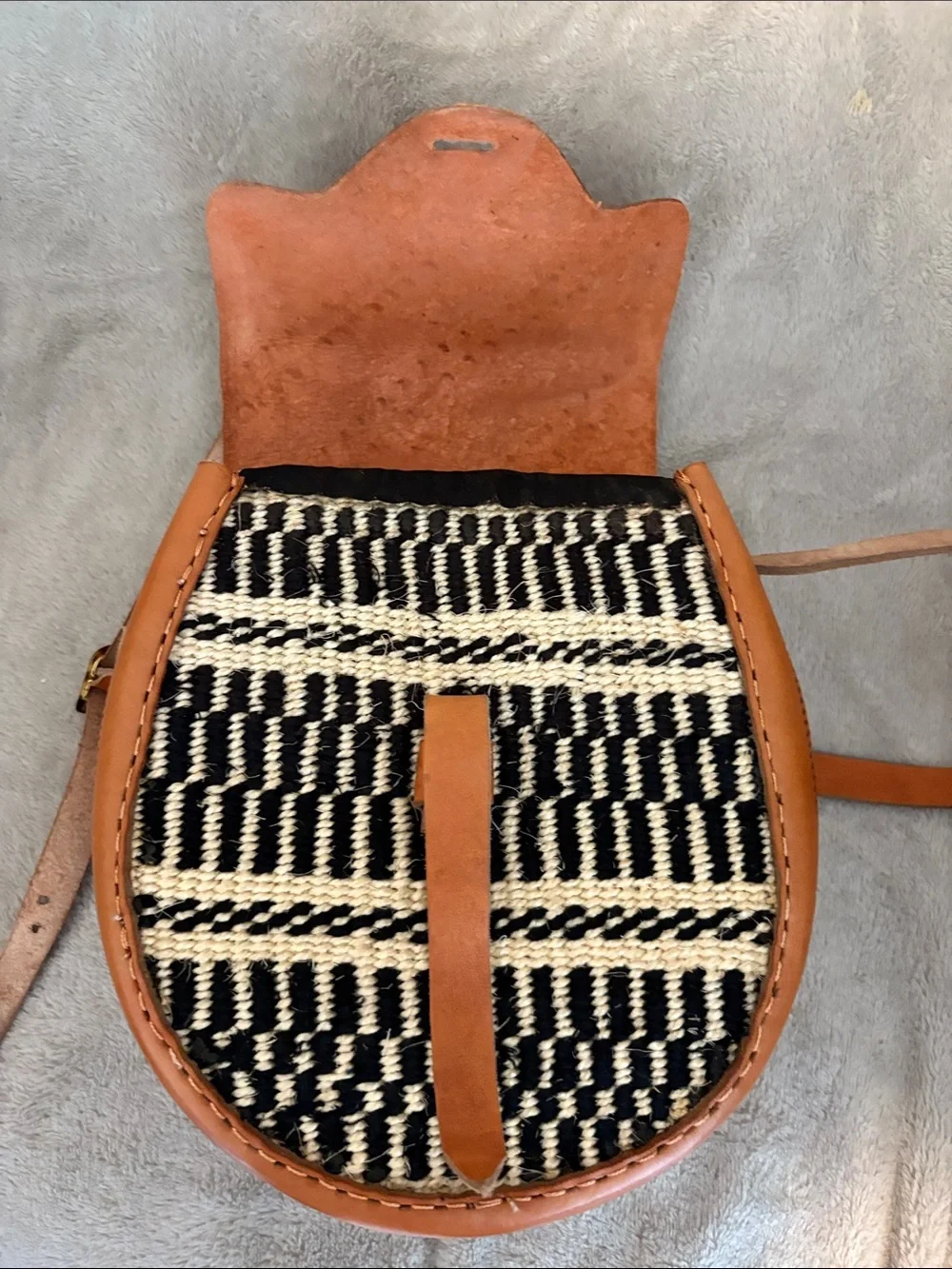 N/A smooth tan