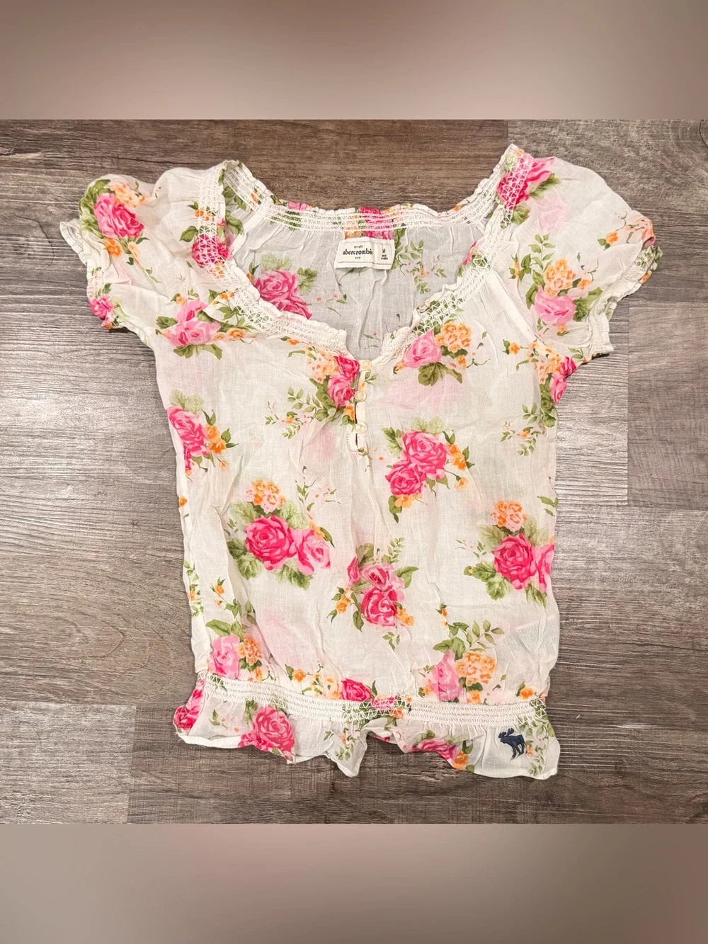 Abercrombie & Fitch White Floral Puff-Sleeve Button Front Top