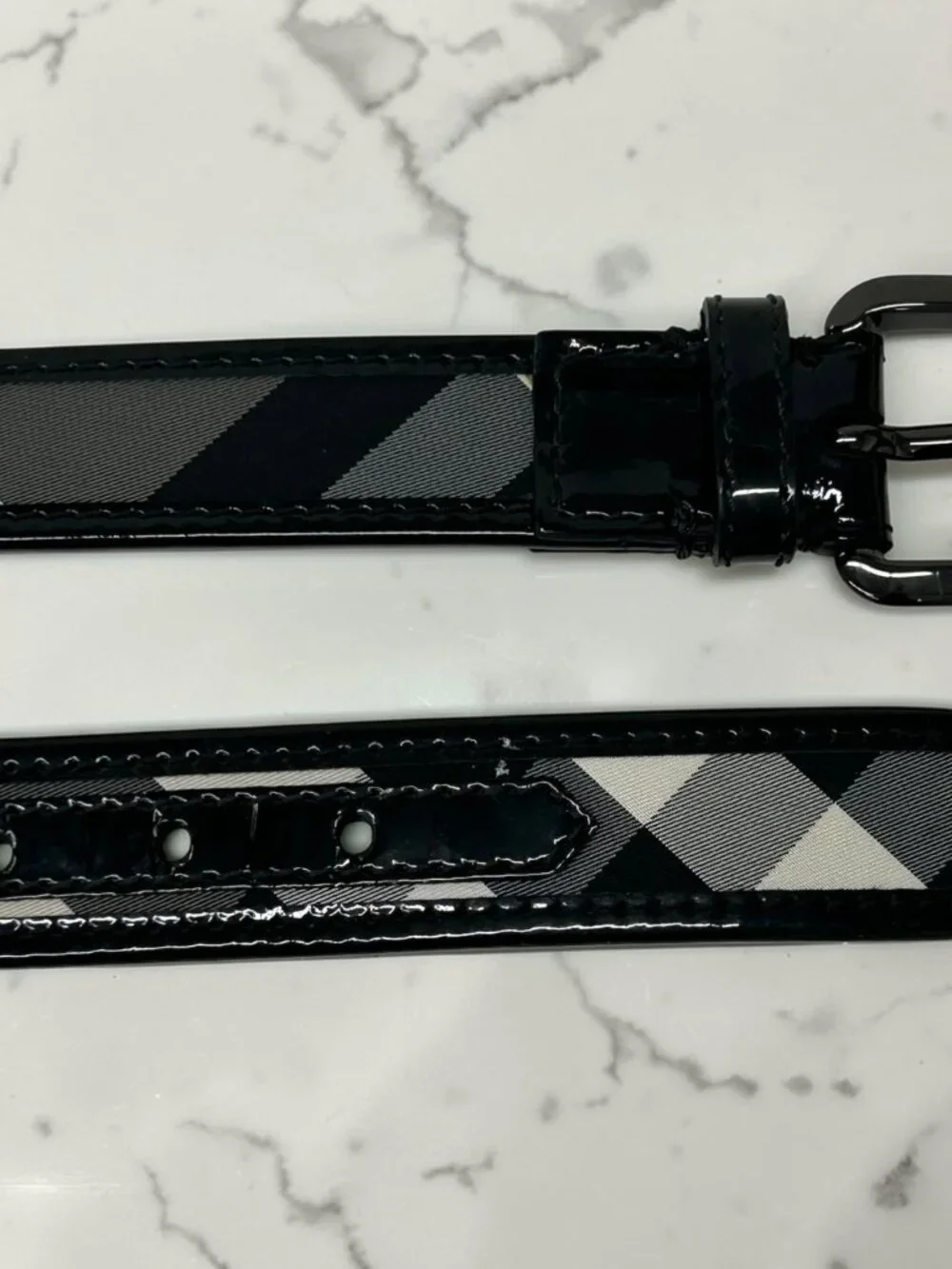 Burberry i’m listing