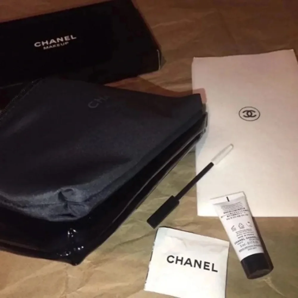 CHANEL new never