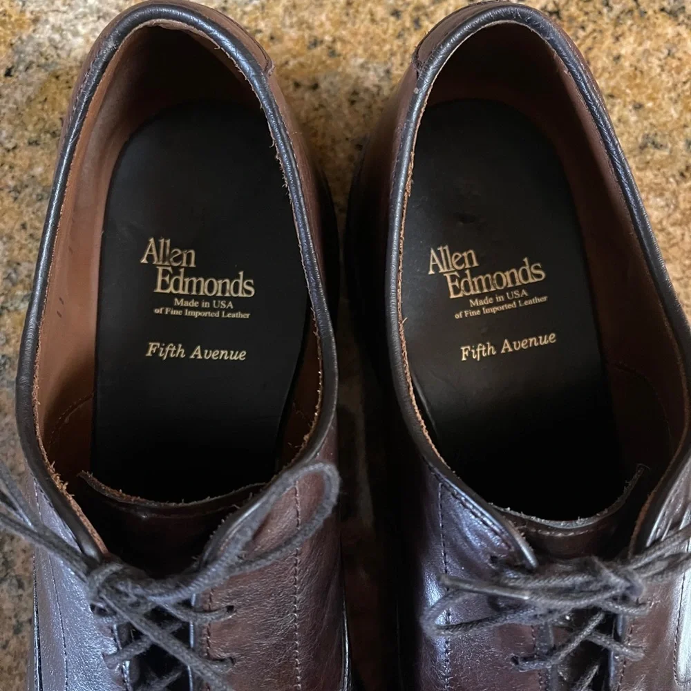 Allen Edmonds classic men