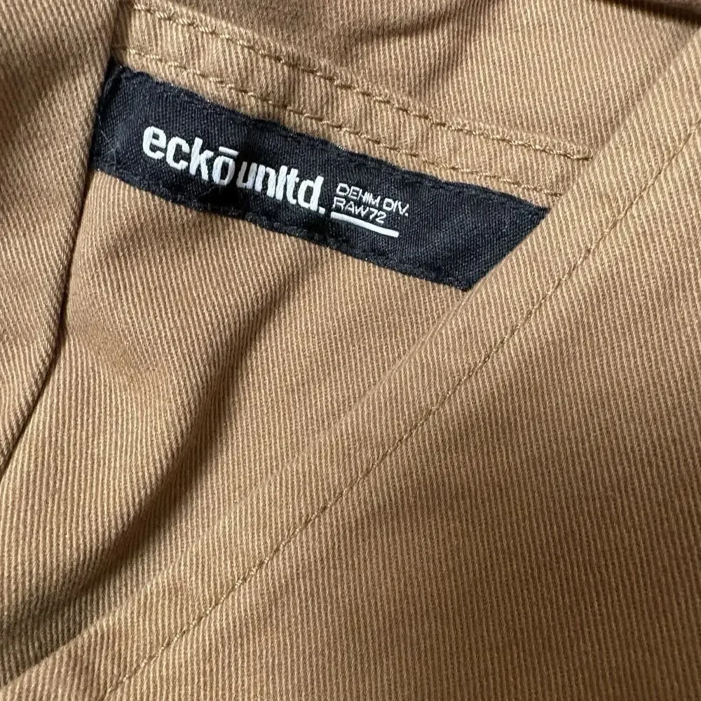 Ecko Unlimited style aesthetic