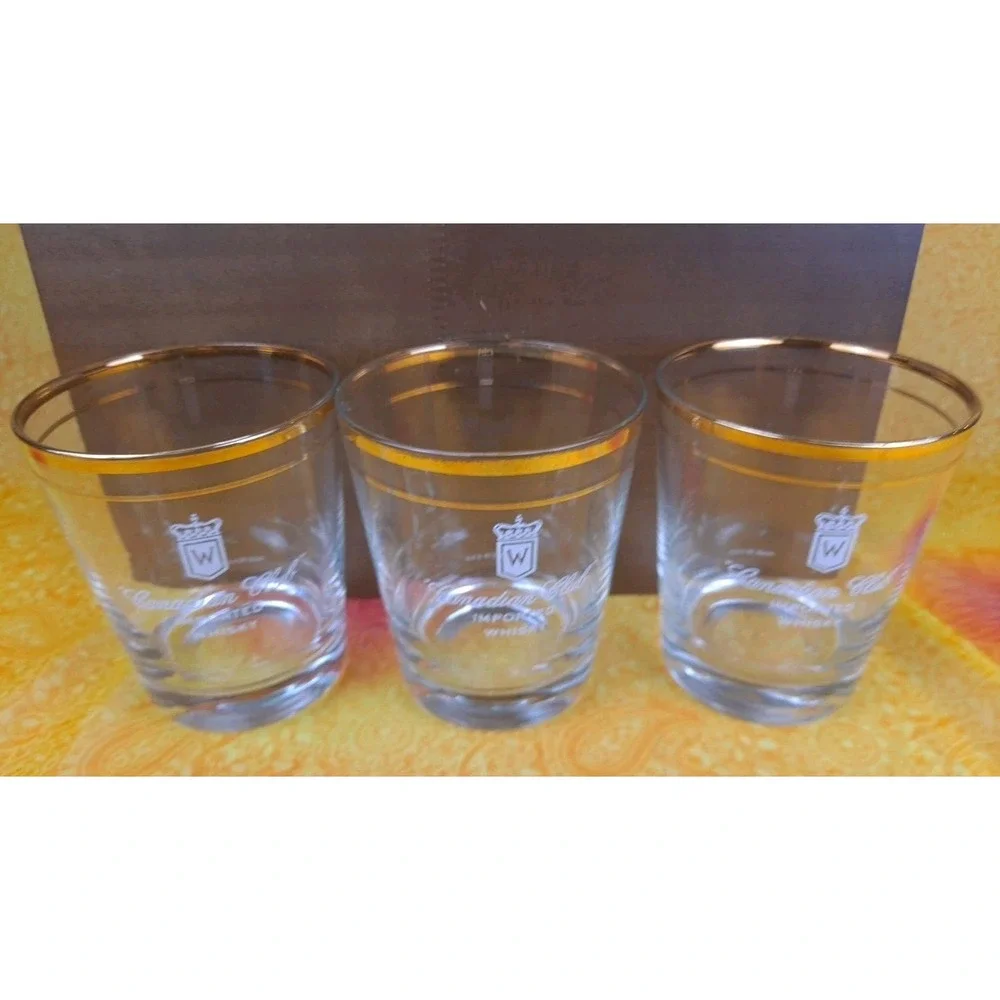 Canadian Club this set