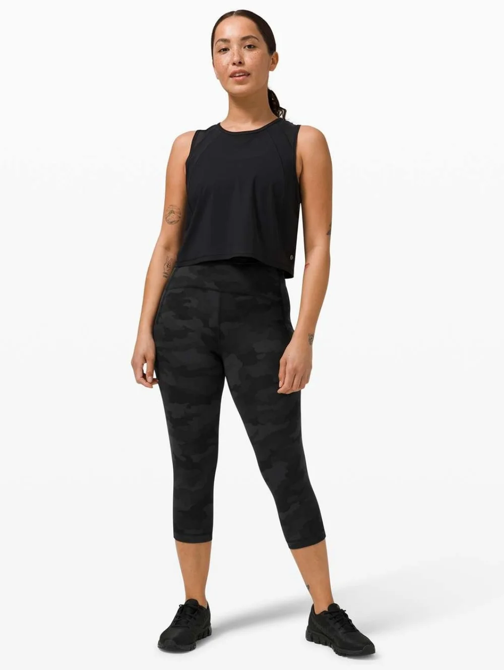 lululemon athletica excellent size