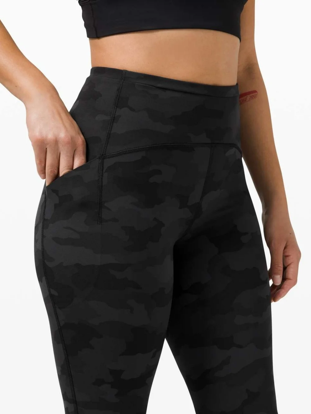 lululemon athletica excellent size