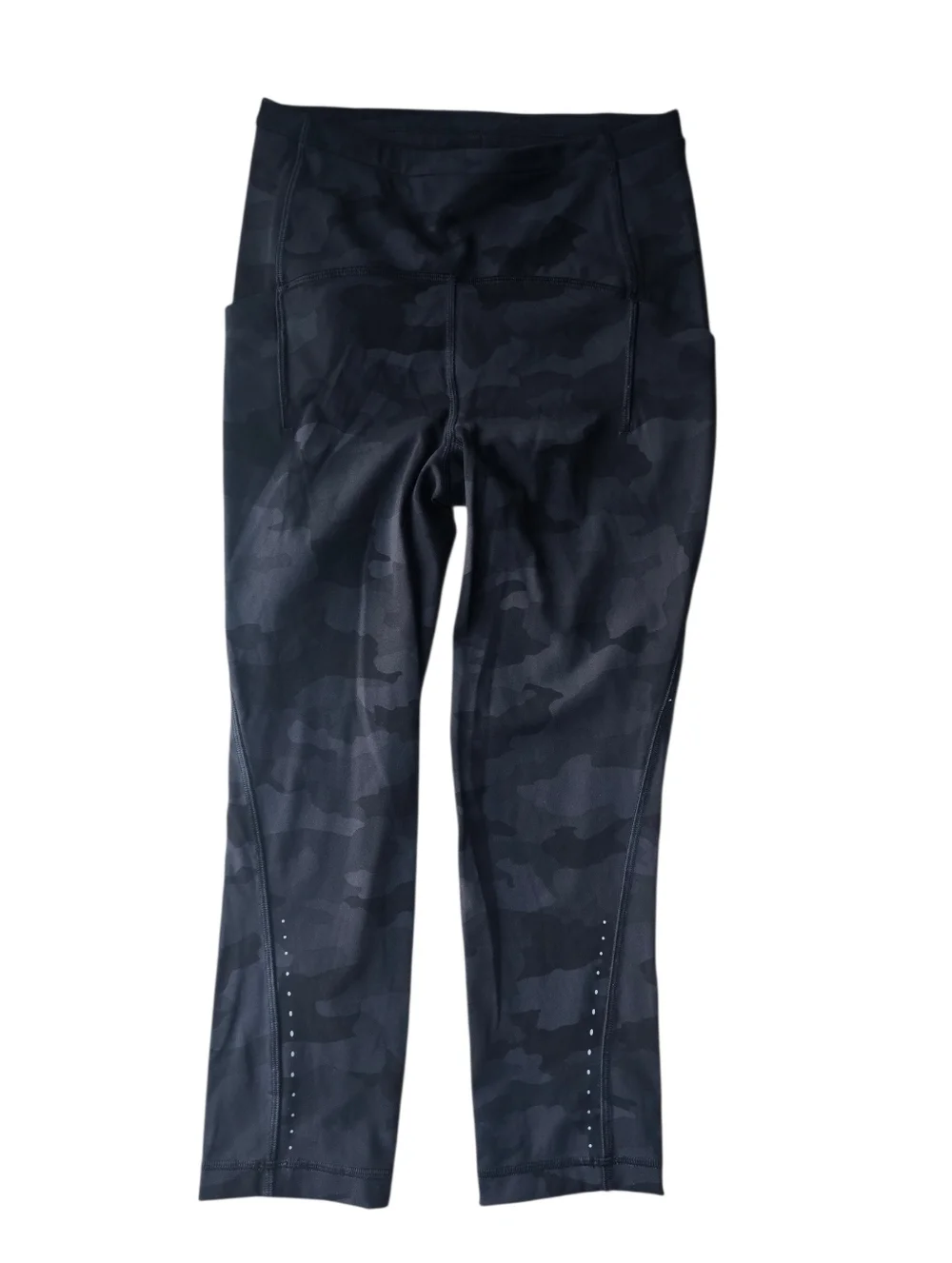 lululemon athletica excellent size