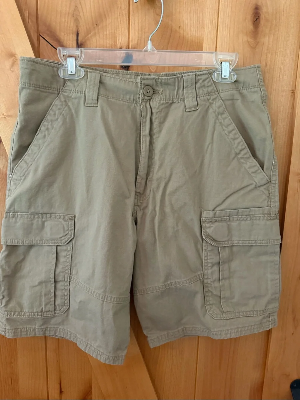 *Sold* Wrangler Authentics Khaki Cargo Shorts 32 Stretch Utility Y2K Gorpcore