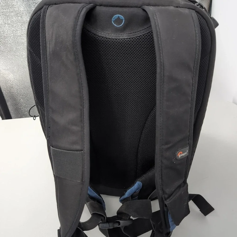 N/A lowepro camera
