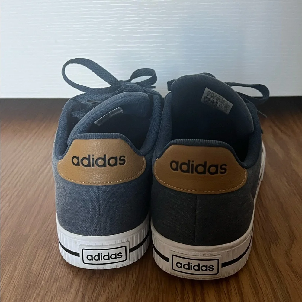 adidas stylish sneakers