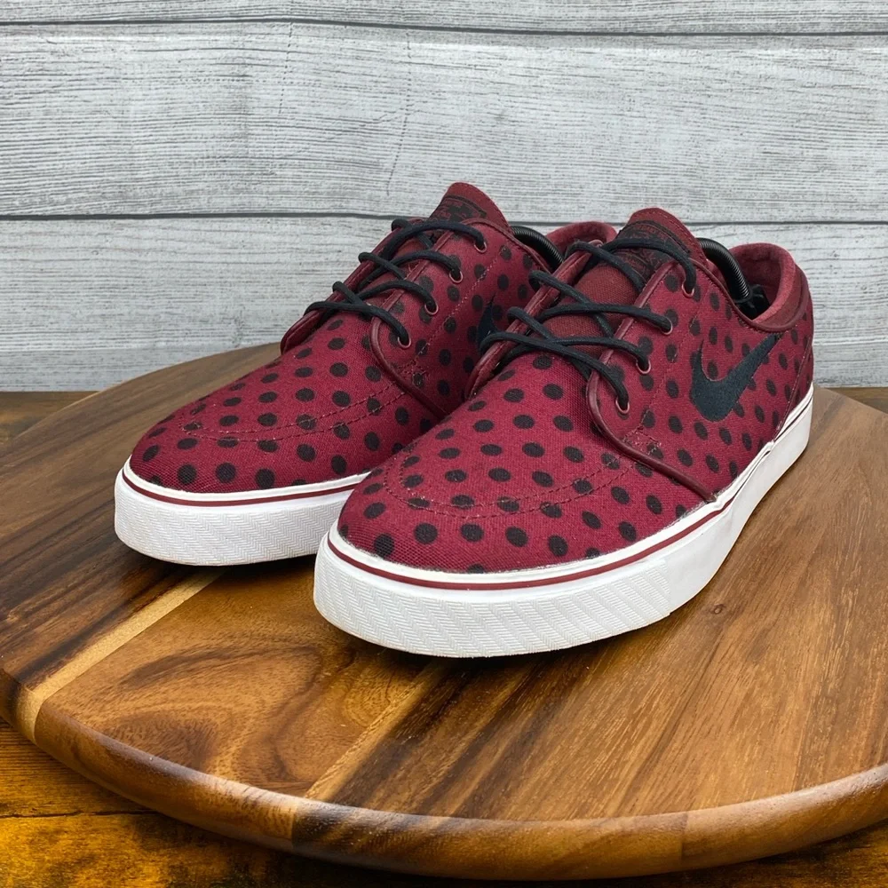 Nike ask ship wear