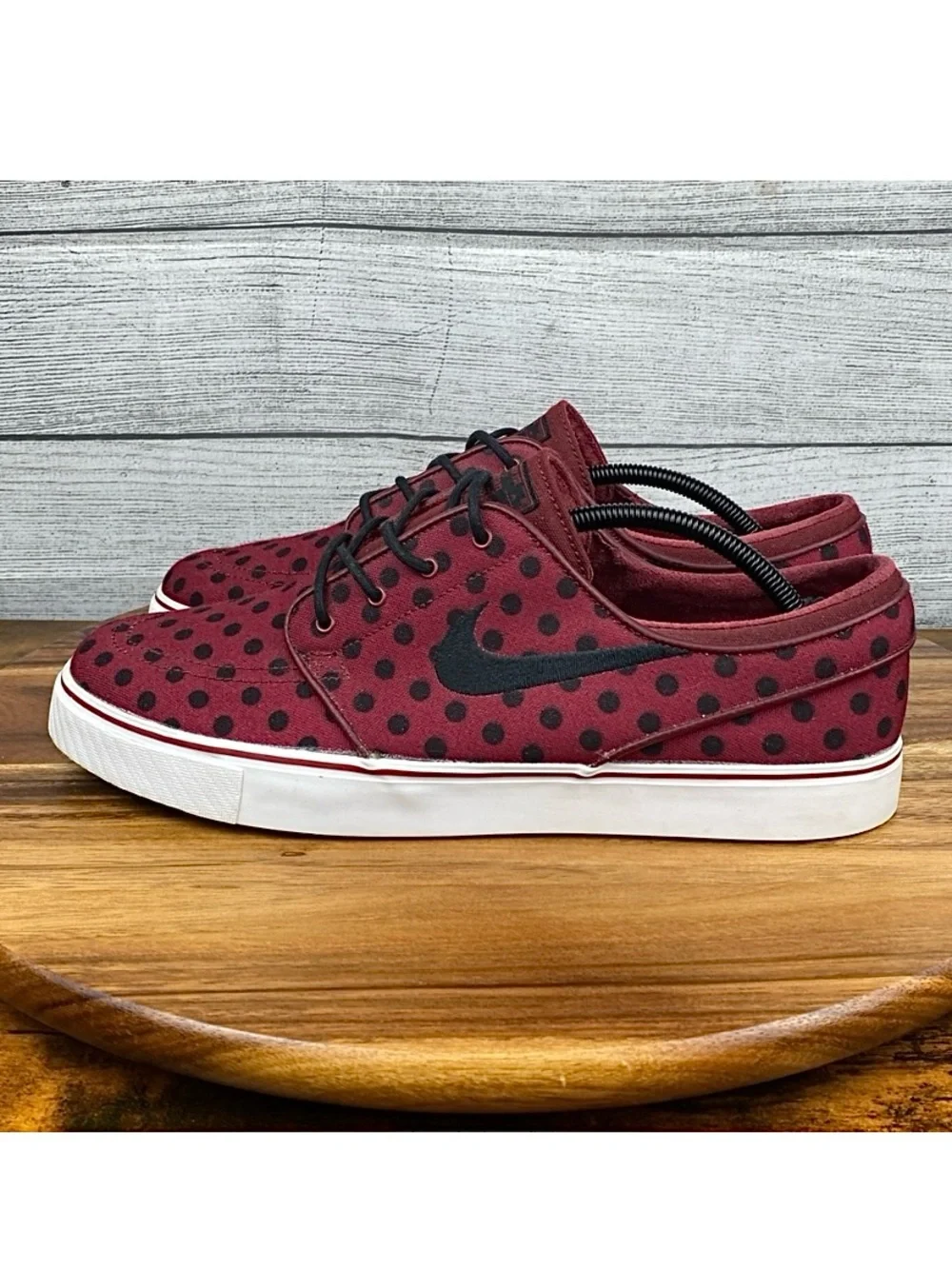 Nike SB Zoom Stefan Janoski Canvas Team Red Polka Dot Shoe 705190-601 Men’s 12