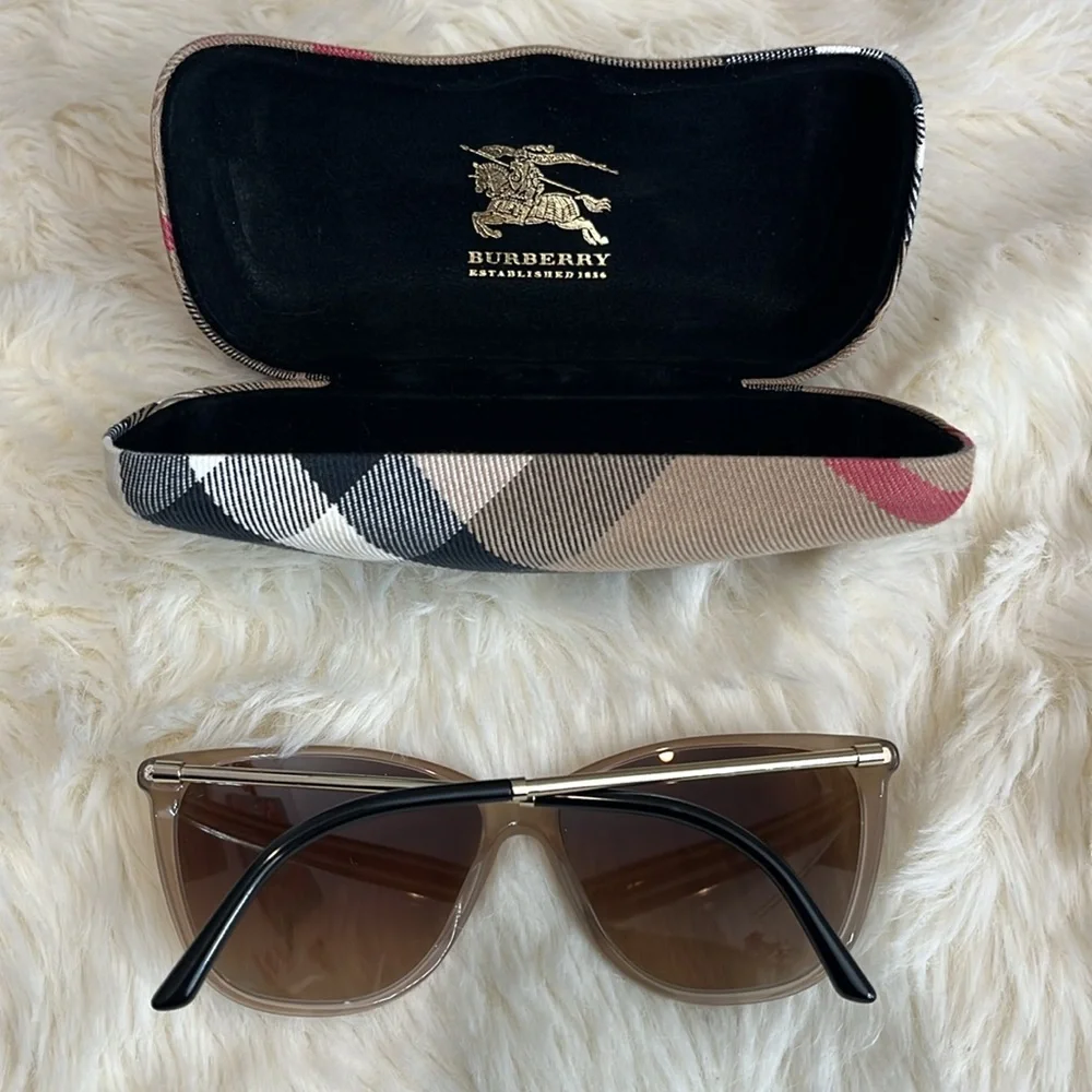 Burberry authentic sunglasses