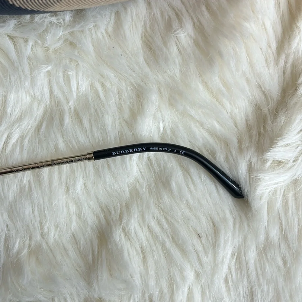 Burberry authentic sunglasses