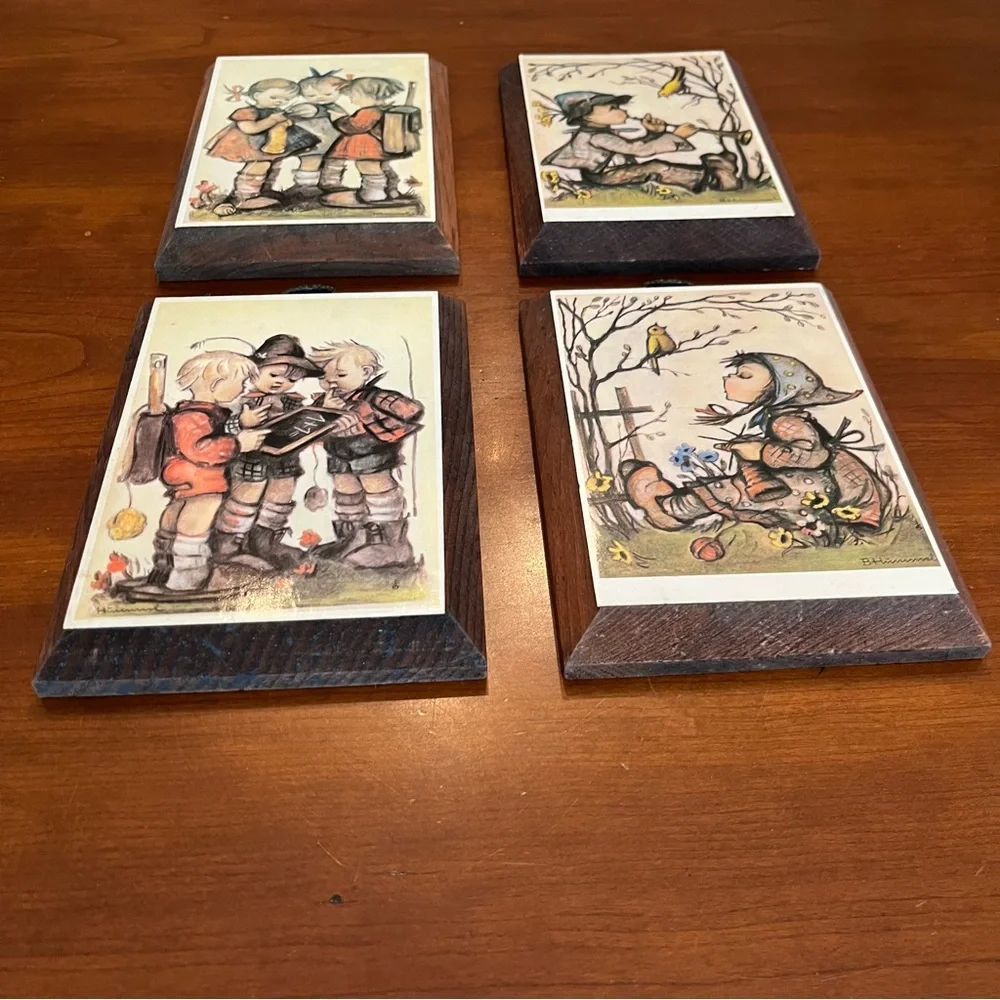 Hummel set four