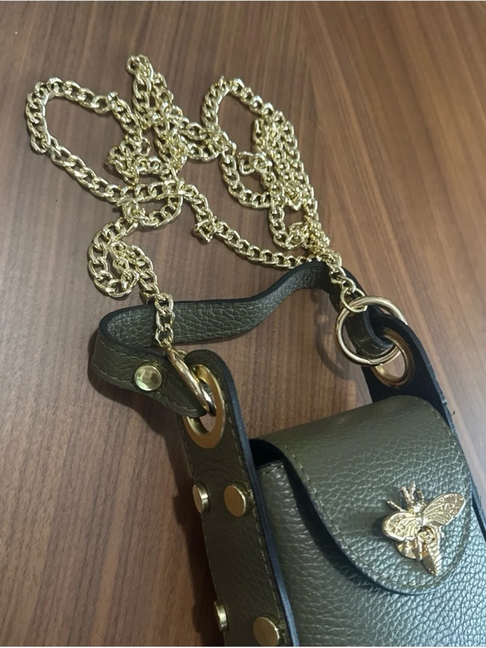 Vera Pelle sleek olive