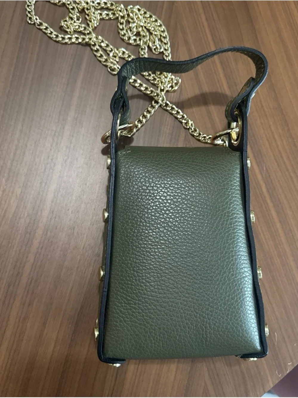 Vera Pelle sleek olive