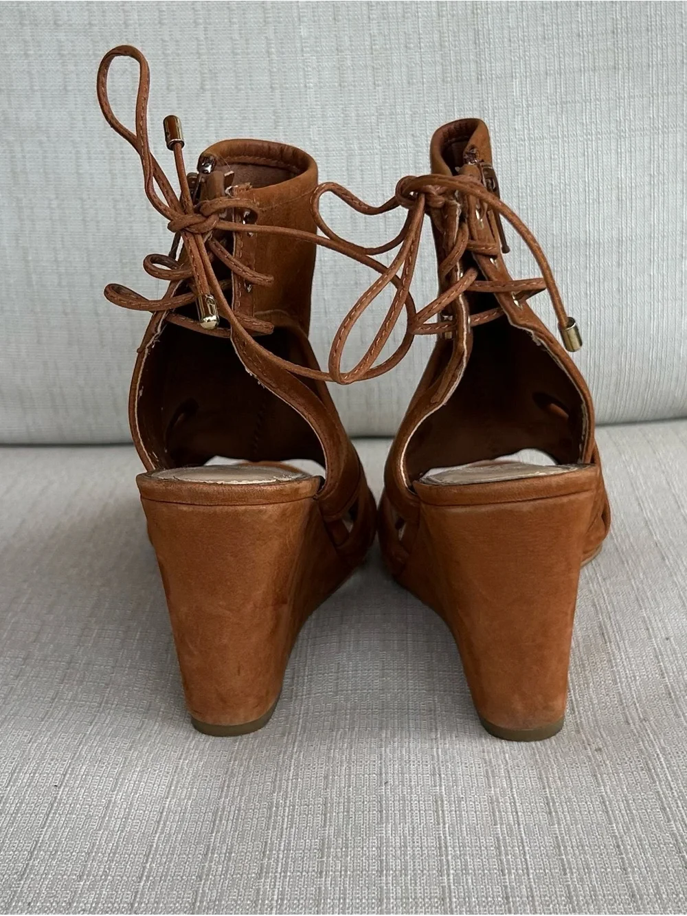 Gianni Bini suede lace