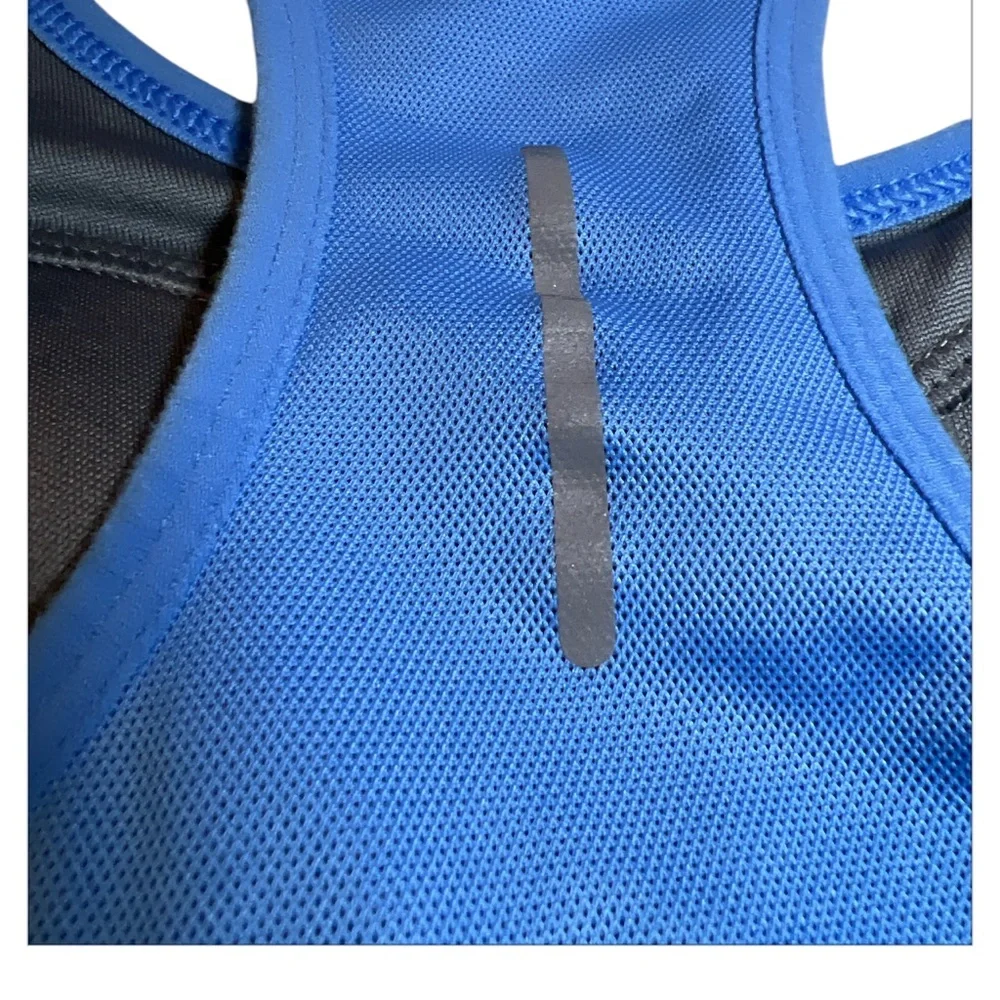 EUC NIKE dri-fit Blue women’s sports bra/ size large