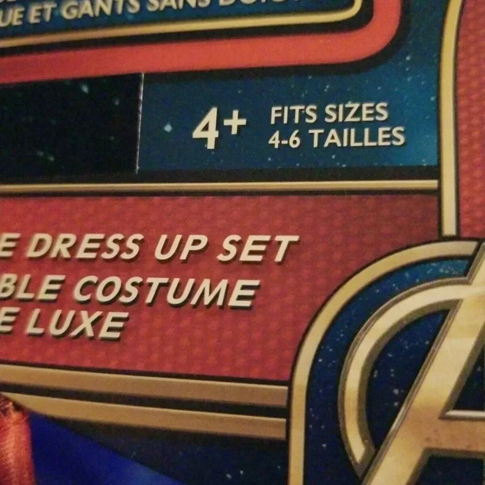 Captain Marvel Deluxe Dress Up Costume Size 4+