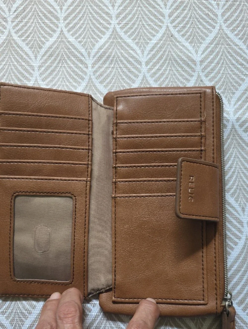 Relic striped wristlet
