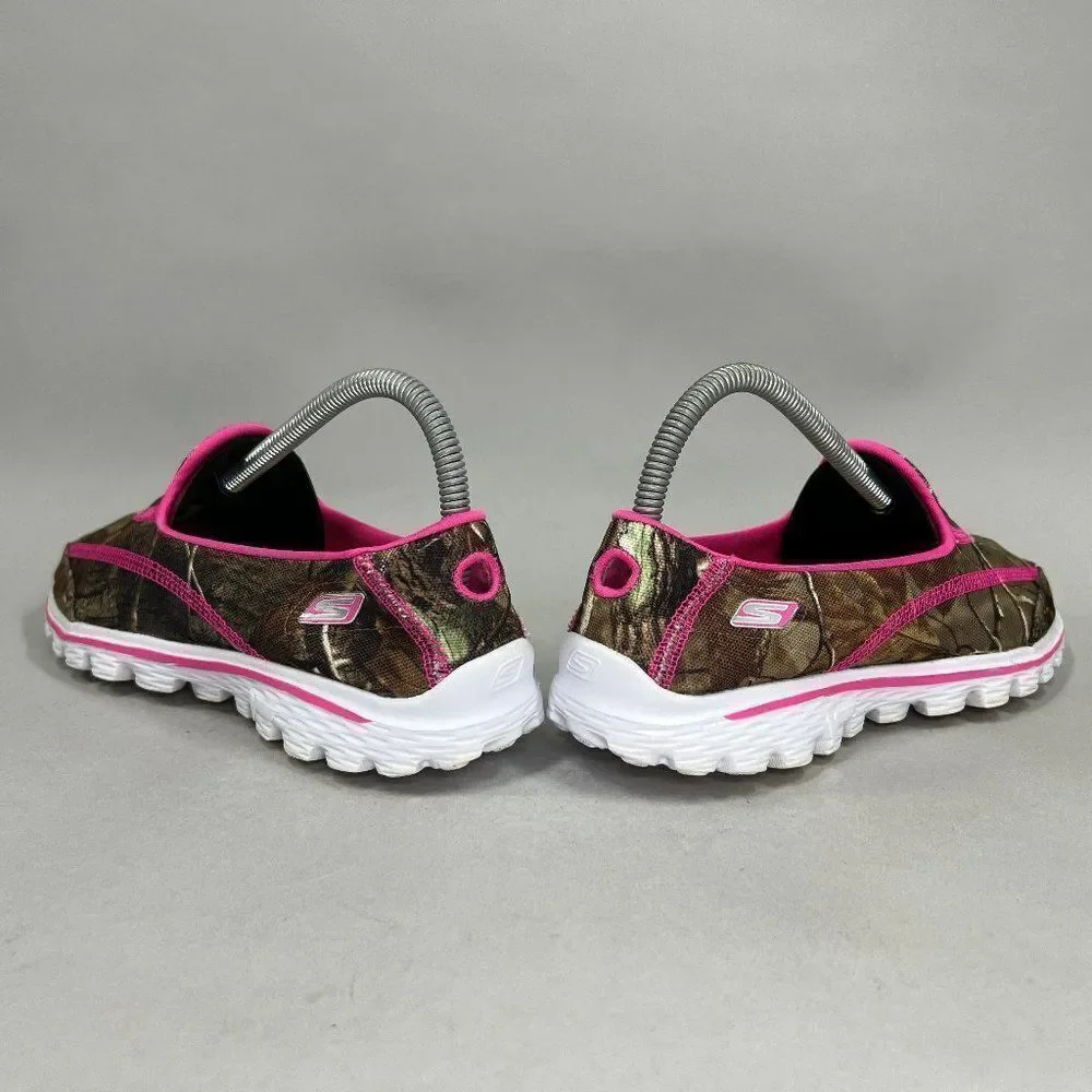 Skechers girls go