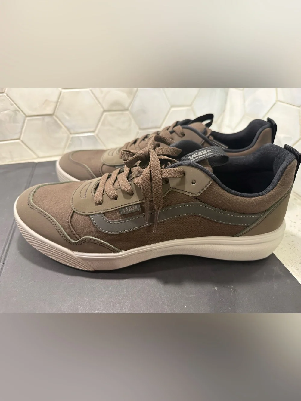 Vans men range