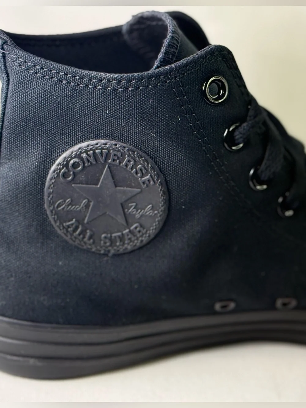 Converse timeless high