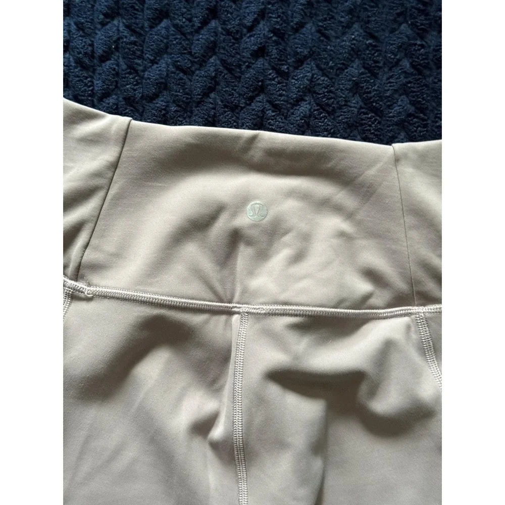 lululemon athletica purchase leg