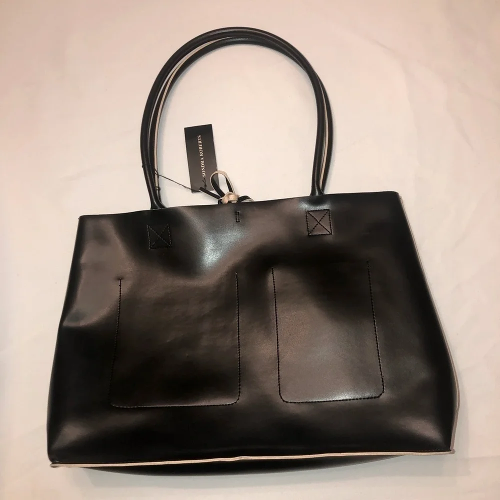 NWT Sondra Roberts Pour Tout Les Jeunes black & tan faux leather tote bag