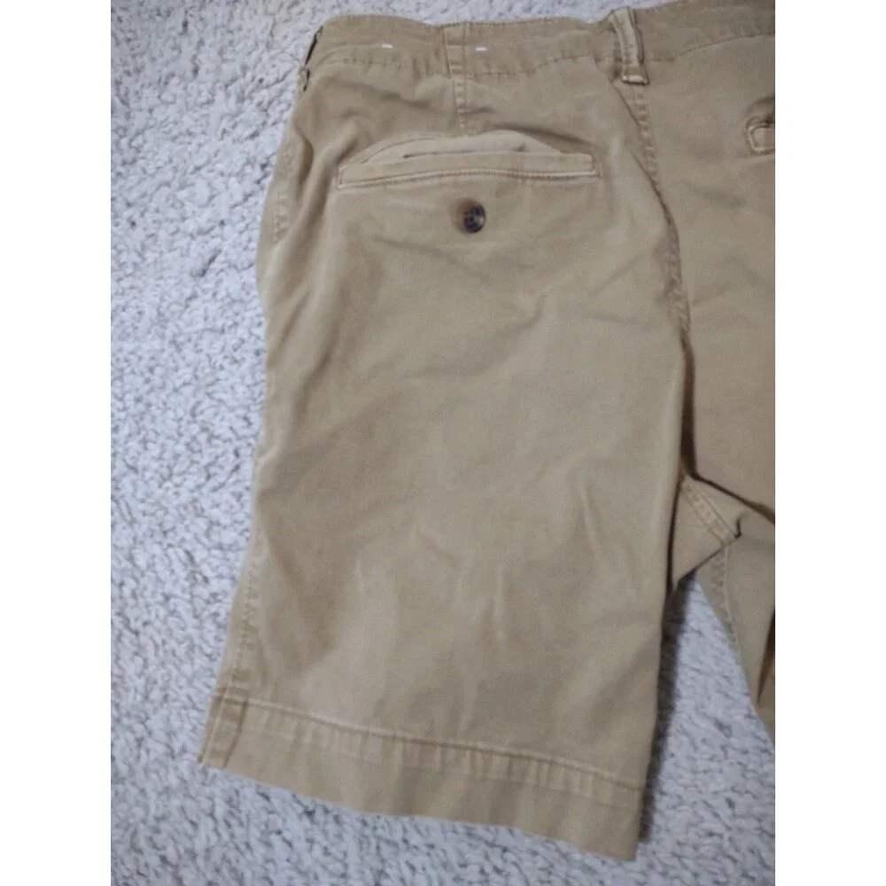 American Eagle Next Level Flex Tan Men’s Shorts Sz 26