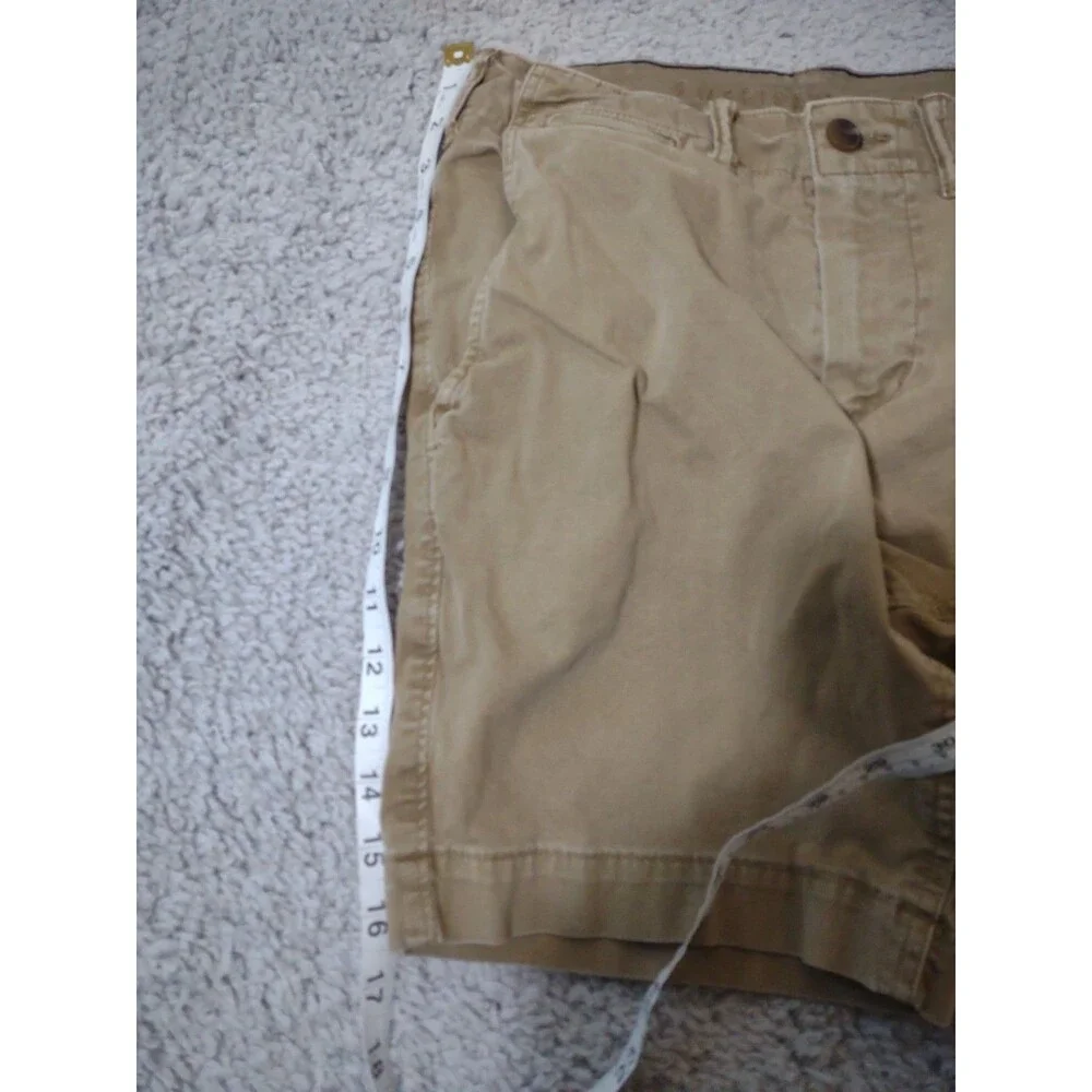 American Eagle Next Level Flex Tan Men’s Shorts Sz 26