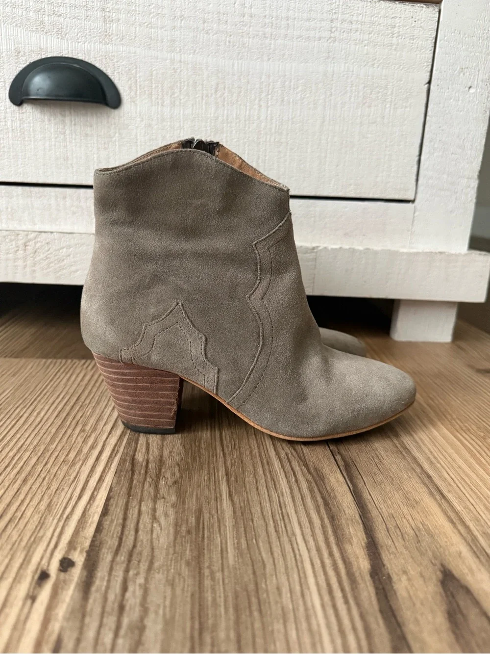Isabel Marant Dickers Grey Suede Ankle Booties Stacked Heel EU 35 Boho Western