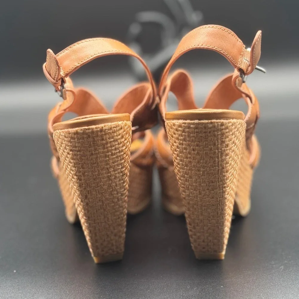 Biala crafted from