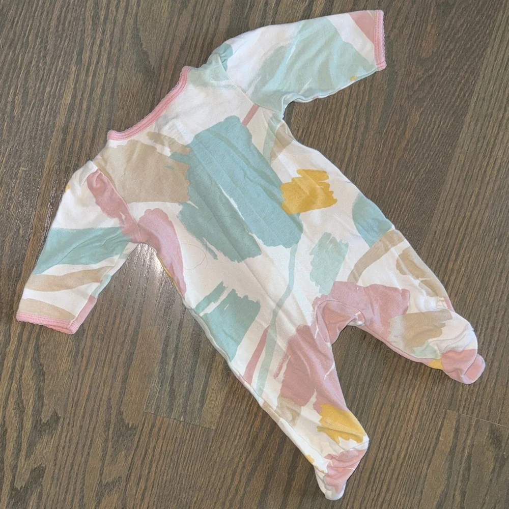 Carter’s Pastel Abstract 2-Way Zip Footie Sleeper Pajamas Baby Girls 3M