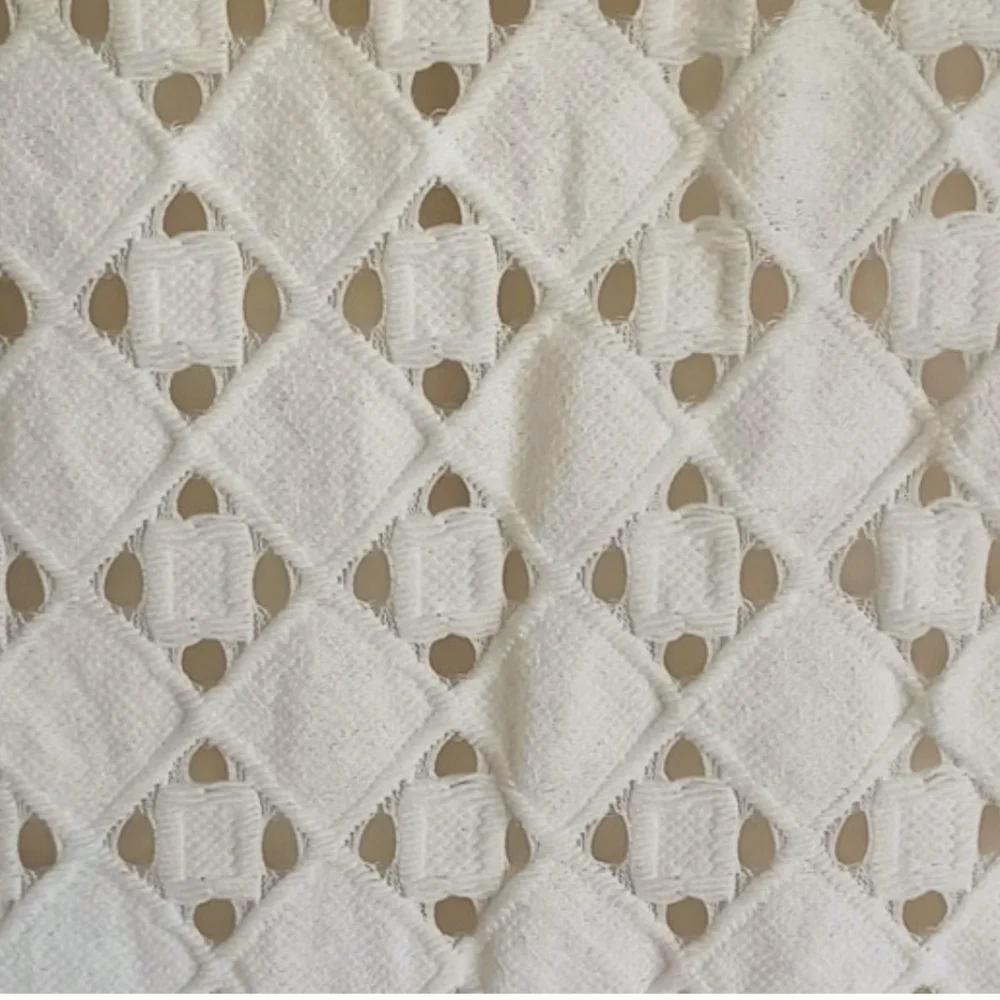 Banana Republic lightweight subtle
