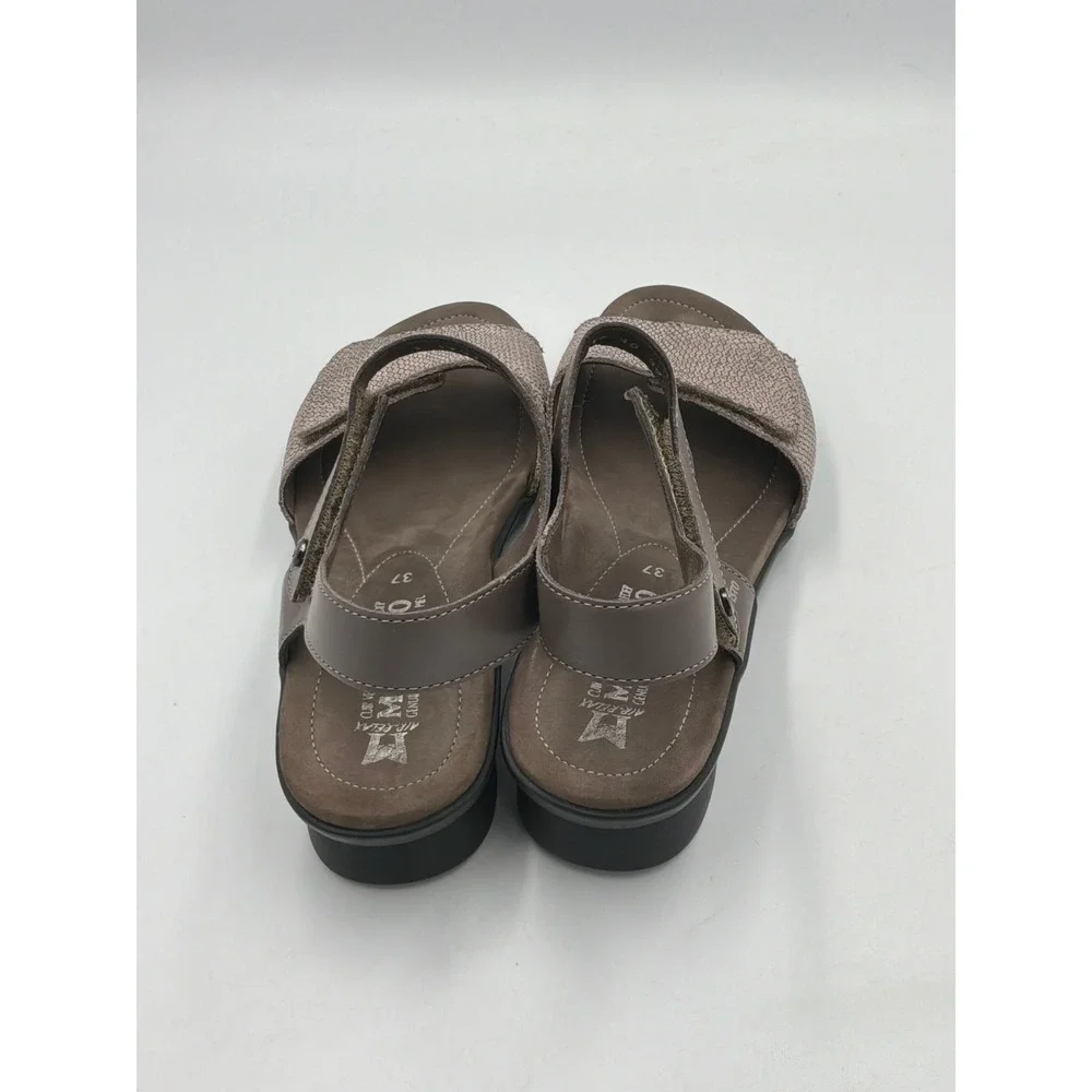 Mephisto color hook