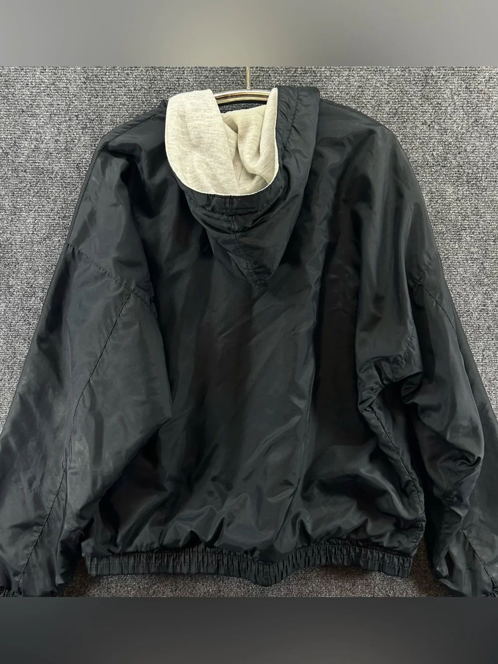 Gear For Sports zipper tab