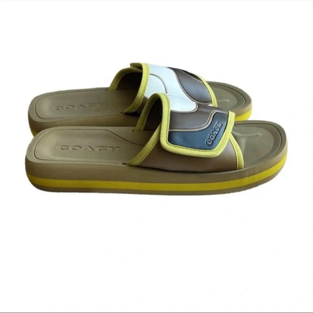 Coach sport slide