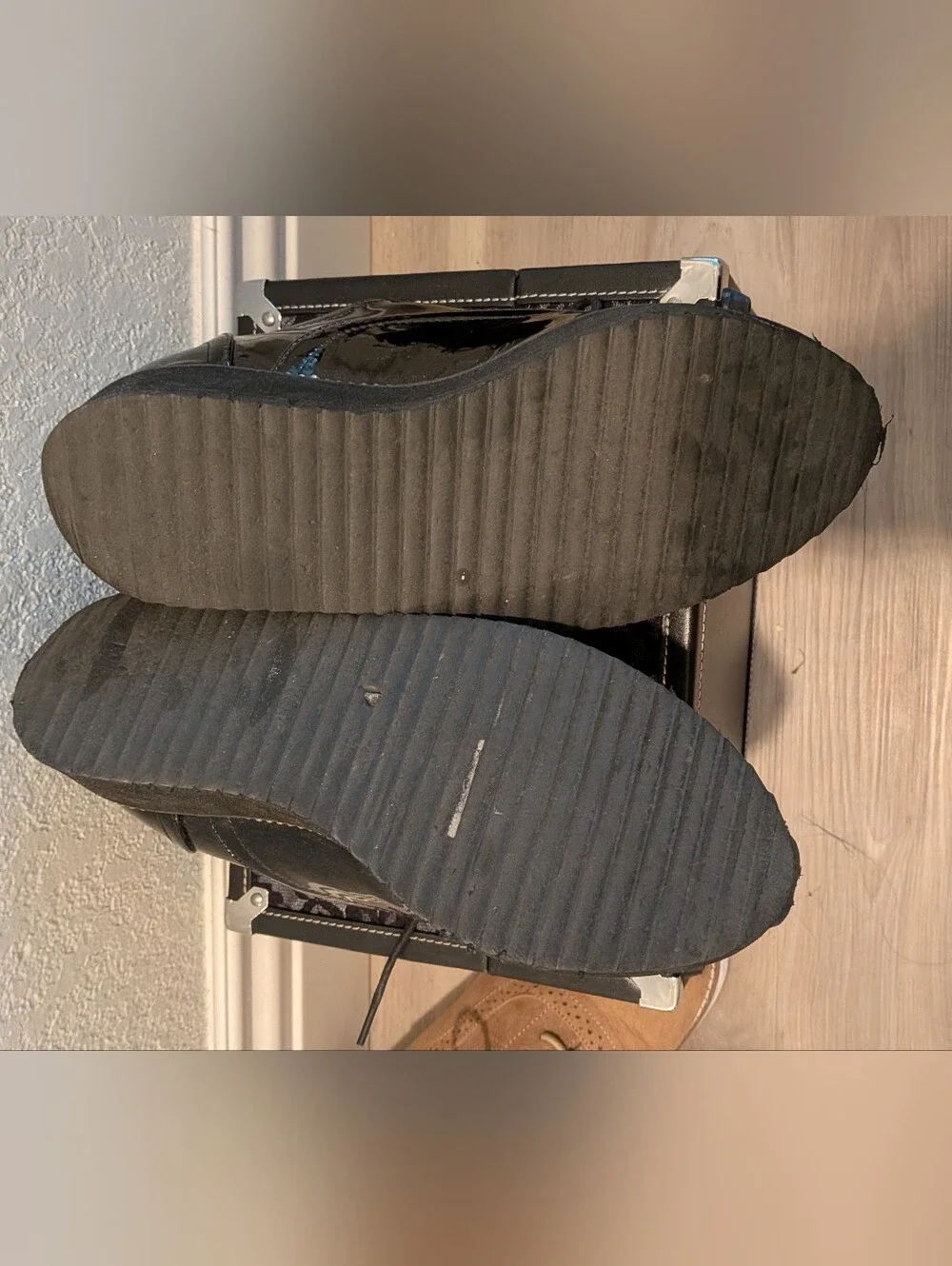 torrid black patent