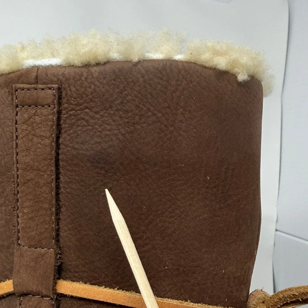 UGG pointed lining wraparound