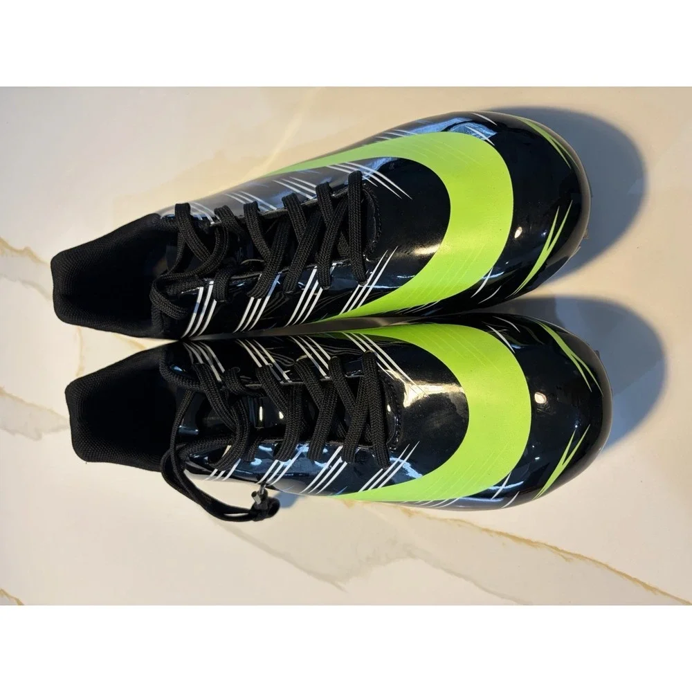 The Unbranded Brand lightweight track