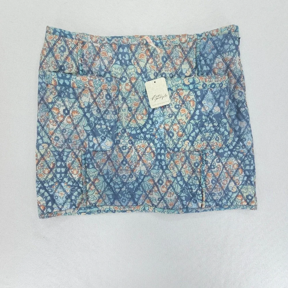 Free People Mini Skirt Womens 8 Blue Husky Floral Quilted Patch Pockets