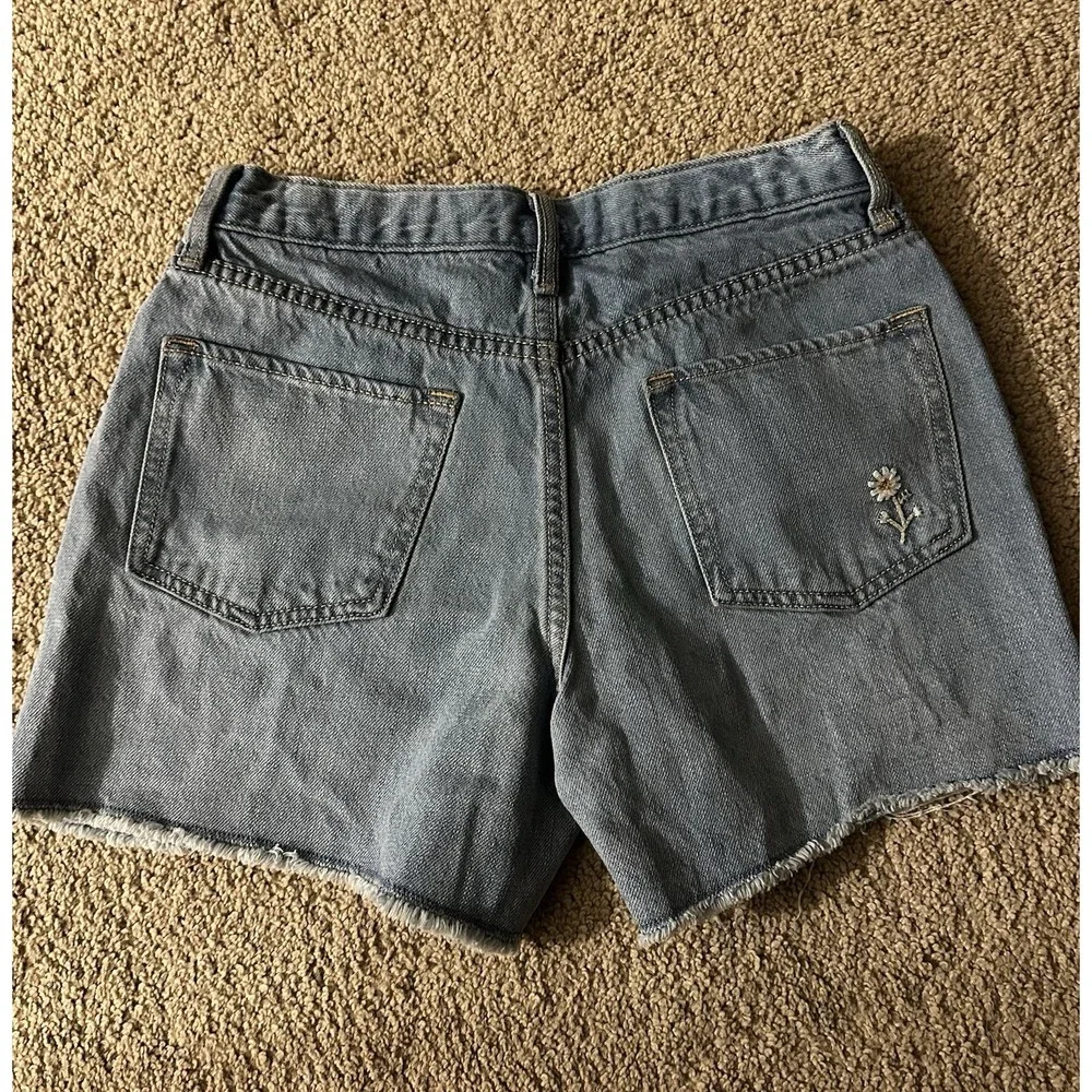 Old Navy these girls