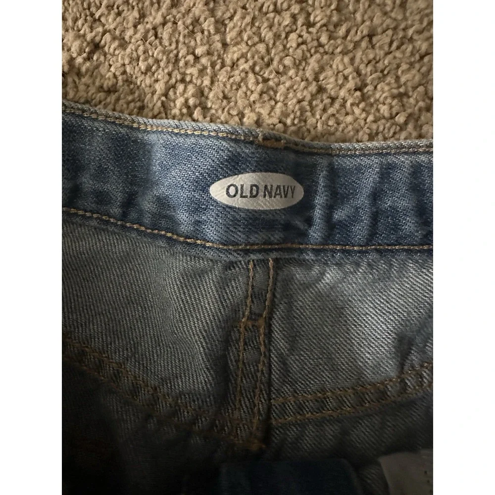Old Navy these girls