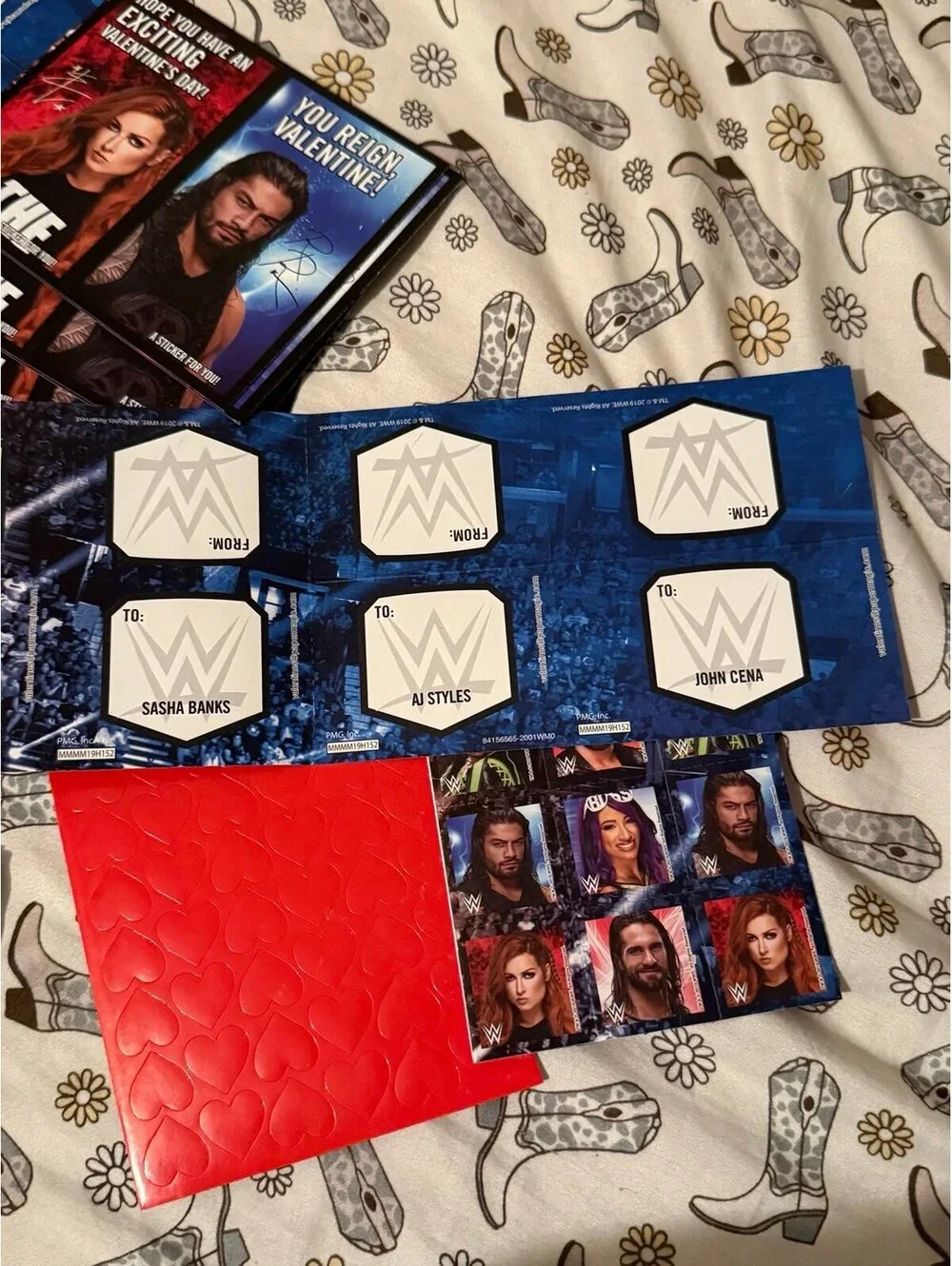 WWE cards ***need