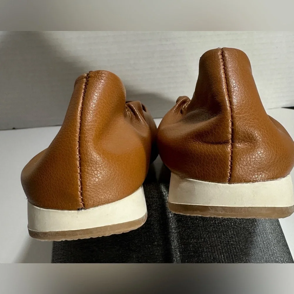 Ballet Flats Slip-On Comfort Shoe Flexible Sole by Baretraps “Prim” women