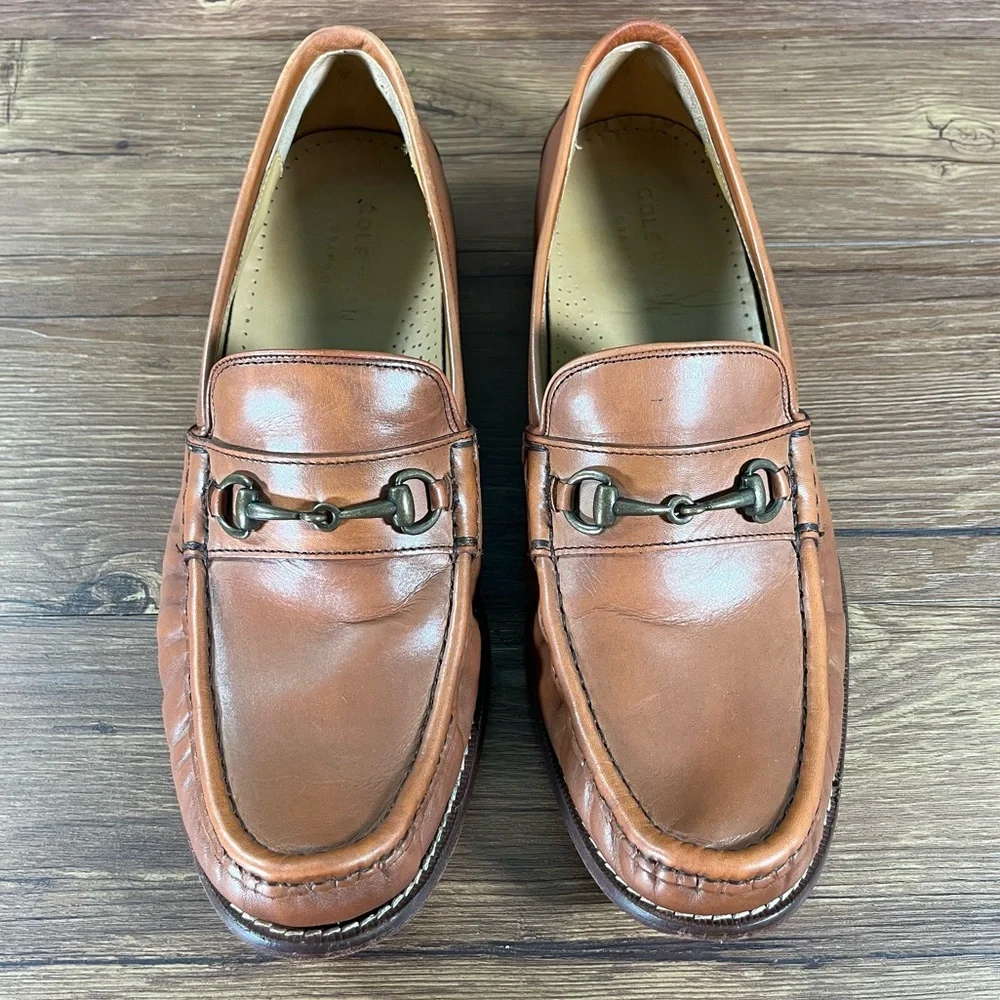Cole Haan ships within