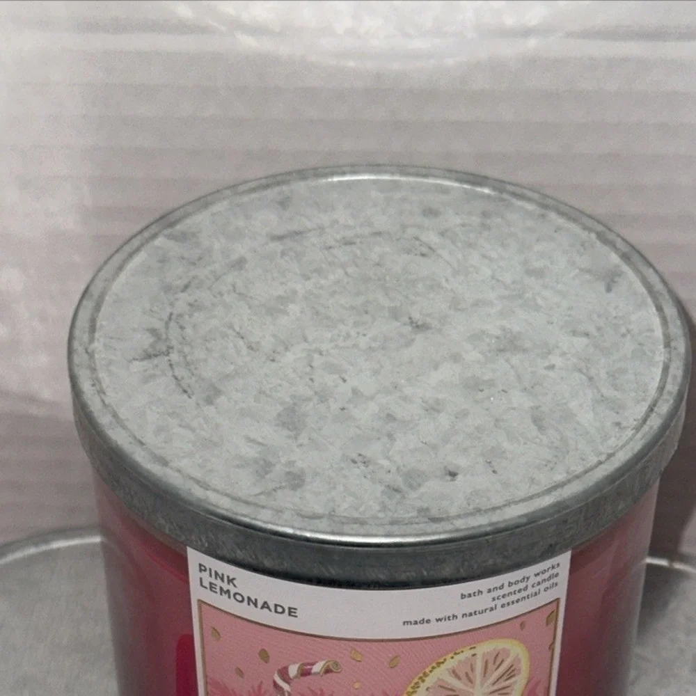 Bath & Body Works bath body