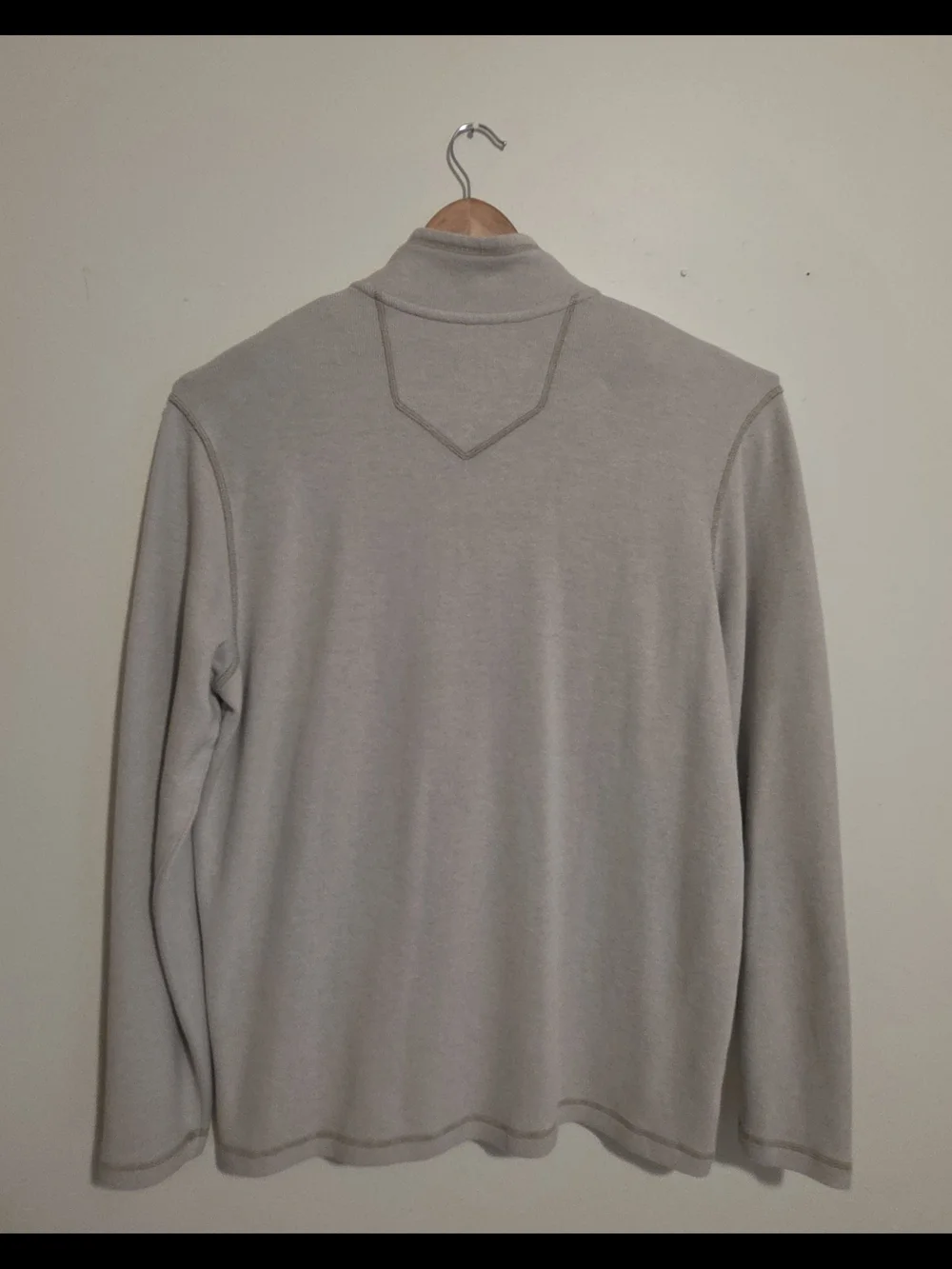 Eddie Bauer light taupe